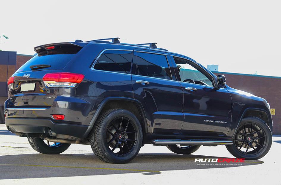 JEEP-GRAND-CHEROKEE-IFG-39-BLACK